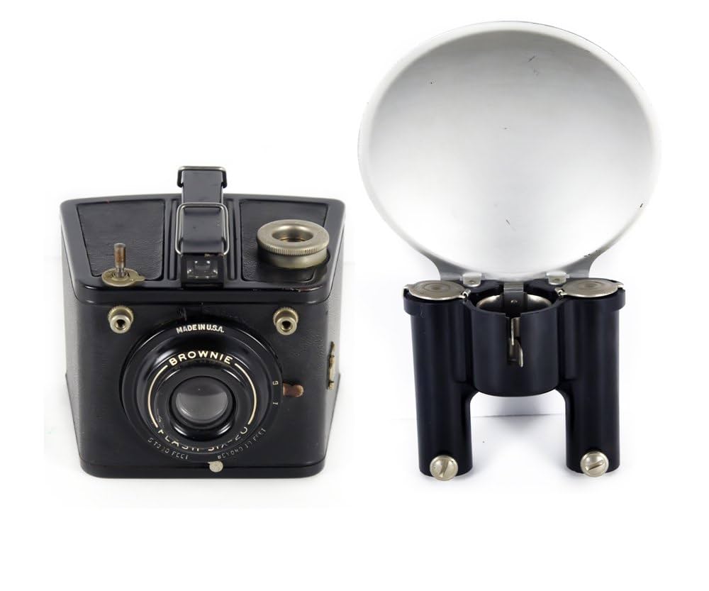【アンティーク】コダック ブラウニー フラッシュ シックス 20 Kodak Brownie Flash Six-20 Camera | eBay